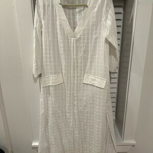 NEVER WORN Pomander Place White Carolina Caftan